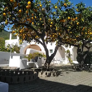 https://villa-petrusa.sicilyhotelsitaly.net